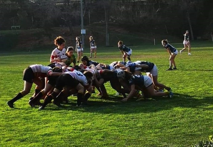 Victoria del CRUC femenino / UE Santboiana contra CEU en Barcelona