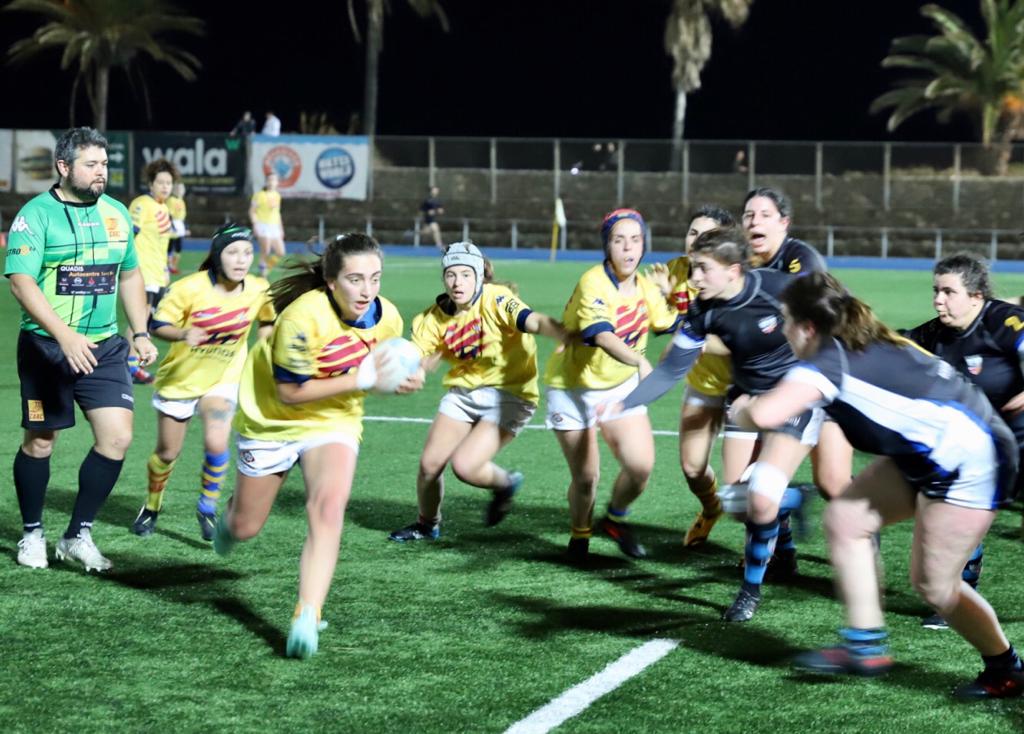 Victoria del CRUC UES Femenino contra Poble Nou en Mar Bella