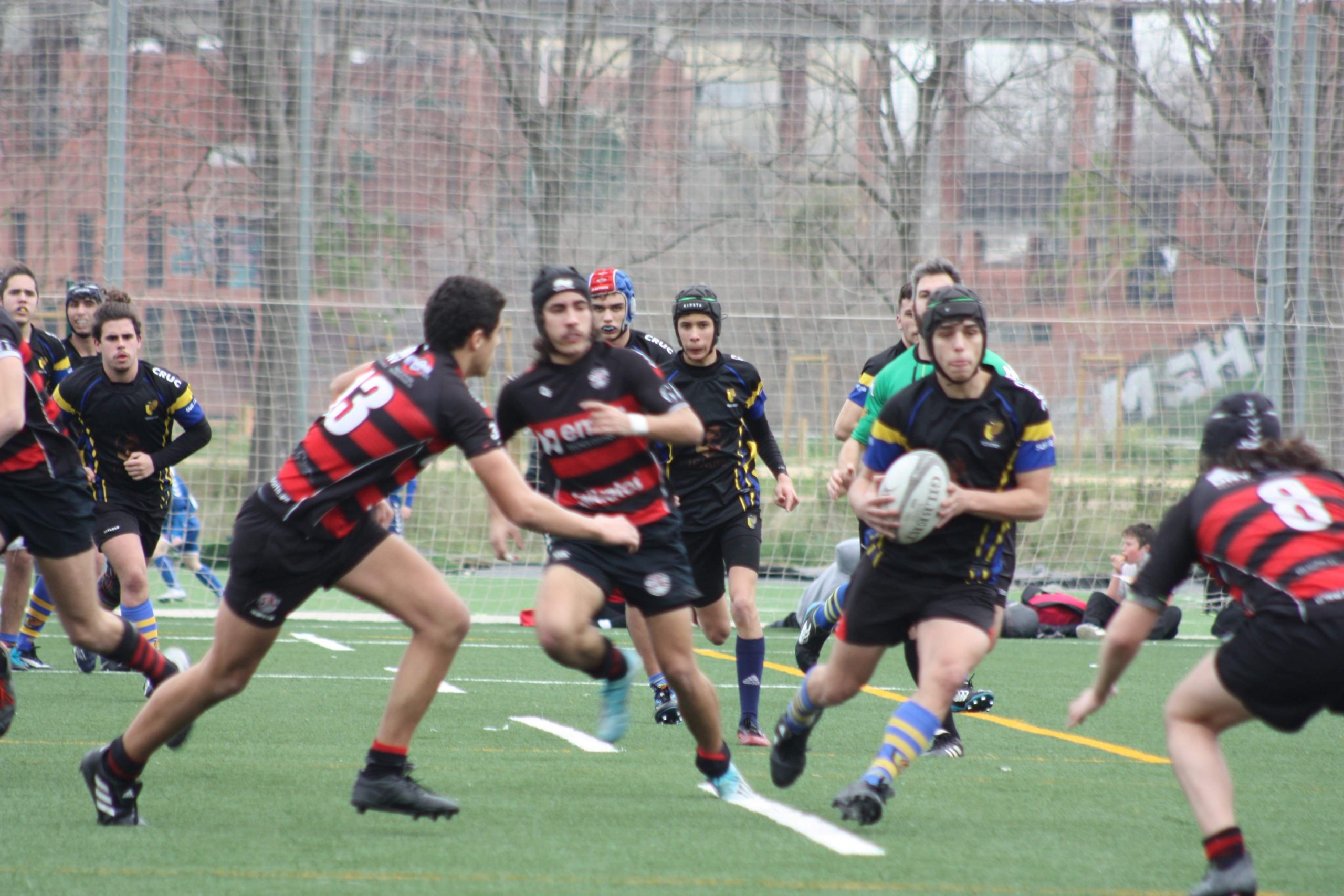 Partido entre Quimic contra CRUC Sub 18, con victoria local