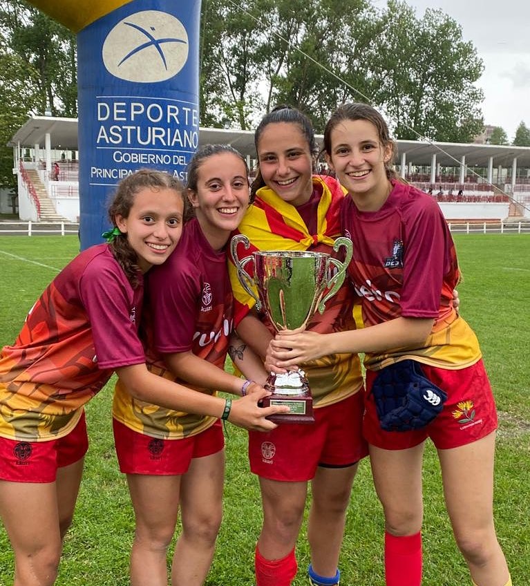 Catalunya, campeona de rugby 7 con una jugadora del CRUC y tres de la UES