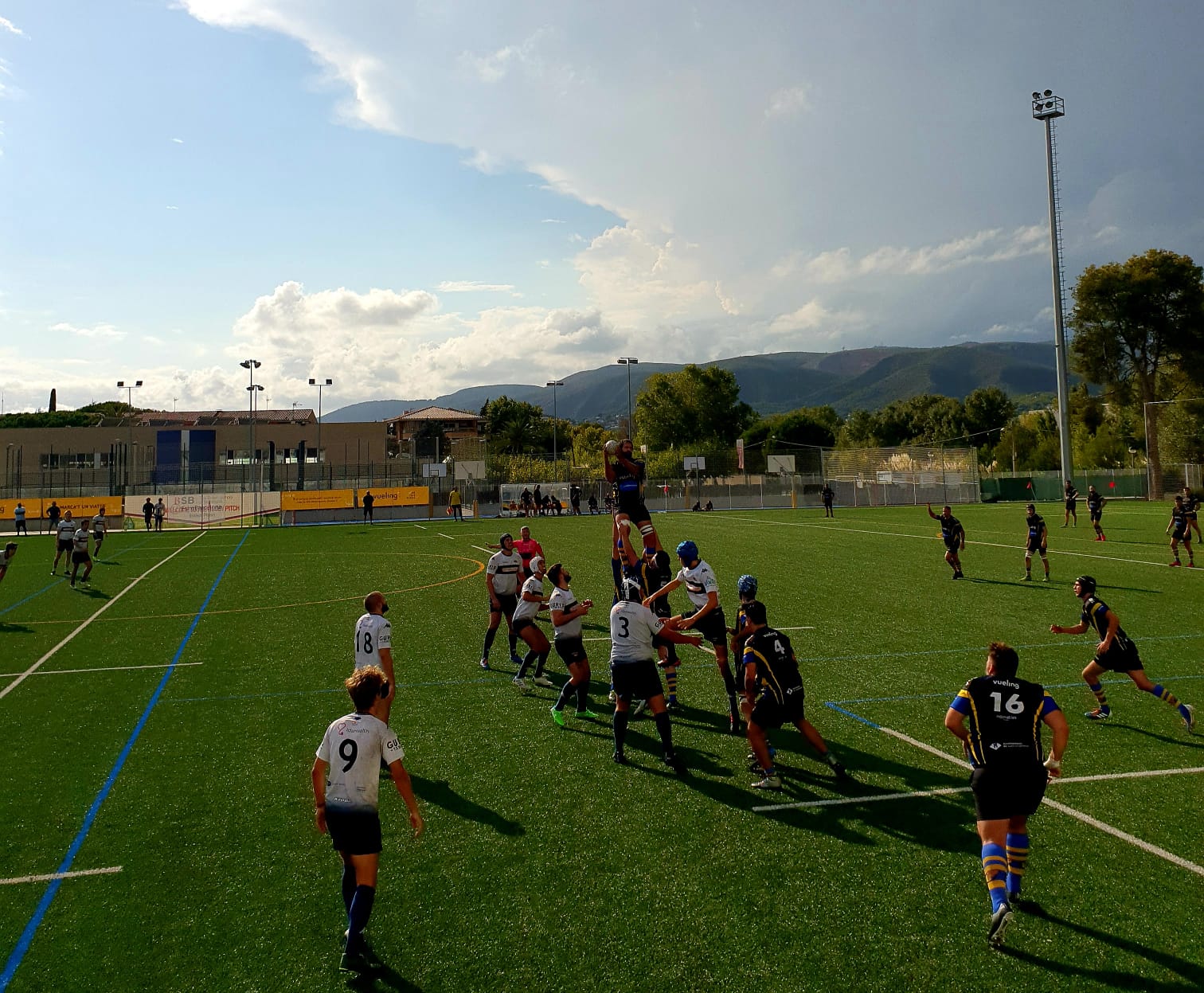 partido amistoso entre el CRUC senior masculino y el RC Sitges